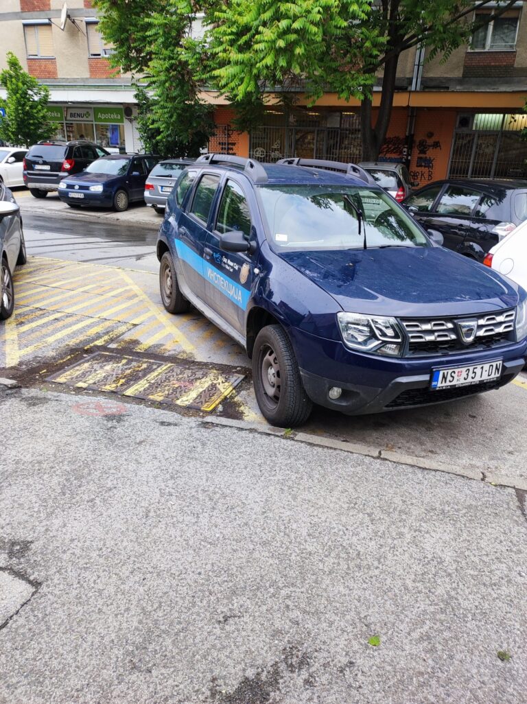 Javasluk kakva drzava takvi i podanici Novi Sad Ambulanta u Rumenackoj scaled 1 768x1026