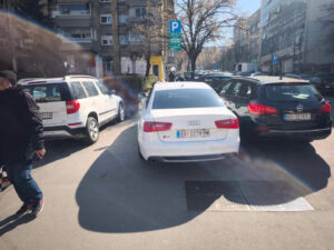 Ugao Višegradske i Kneza Miloša, Beograd